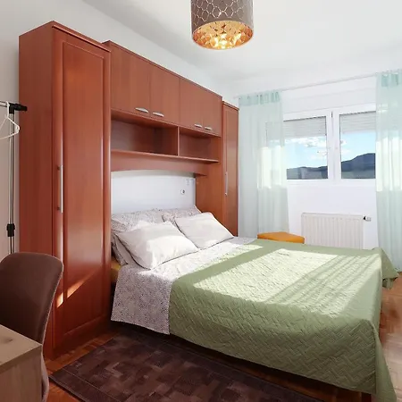 Apartment Leon - Sea View *